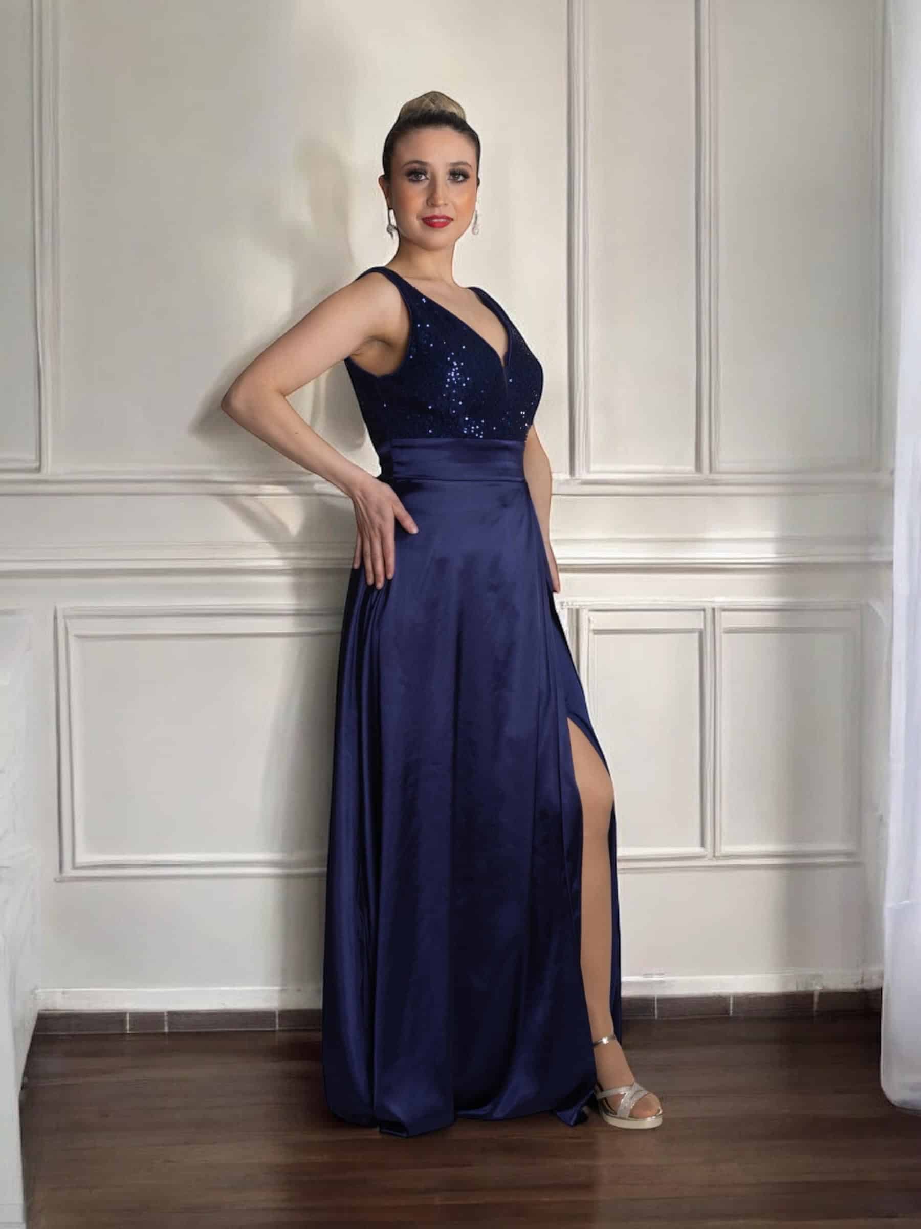 Vestido de Fiesta en satín con lentejuelas