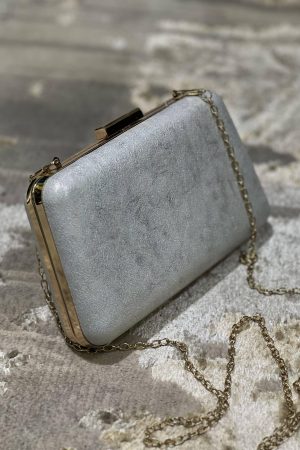 cartera de fiesta color plata