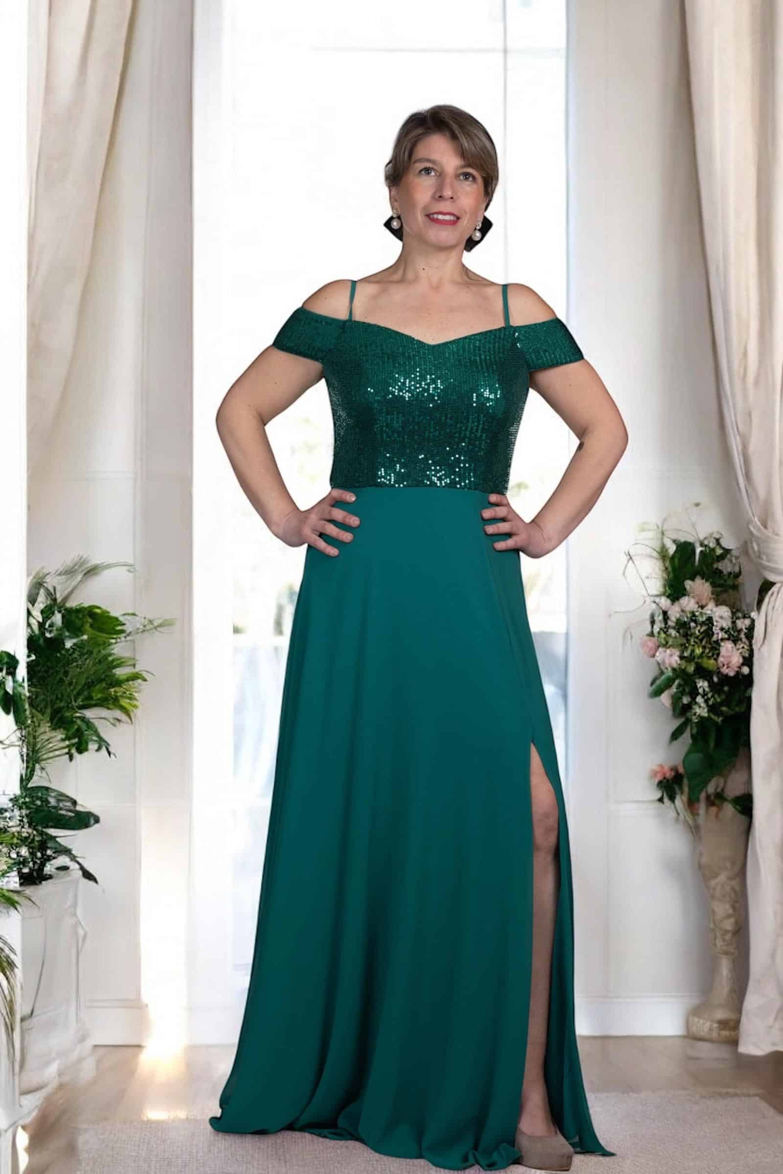 Vestido De Fiesta Elegante En Crep con Lentejuelas - Imagen 7